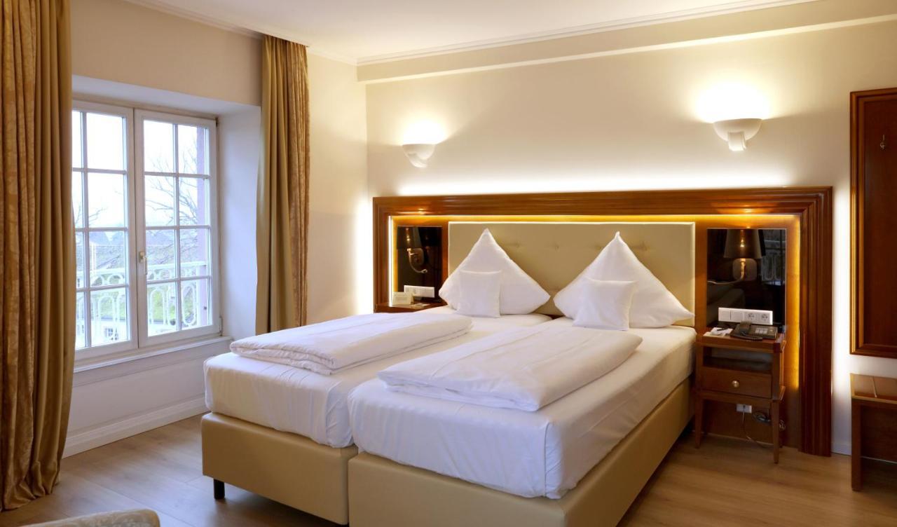 Hotel Schloss 에데스하임 외부 사진