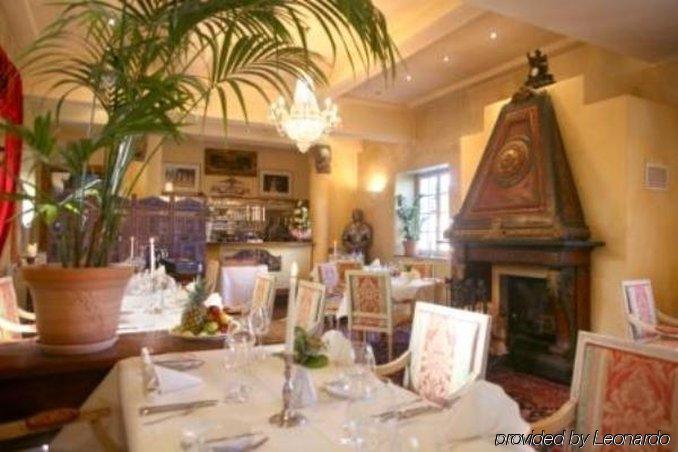 Hotel Schloss 에데스하임 레스토랑 사진