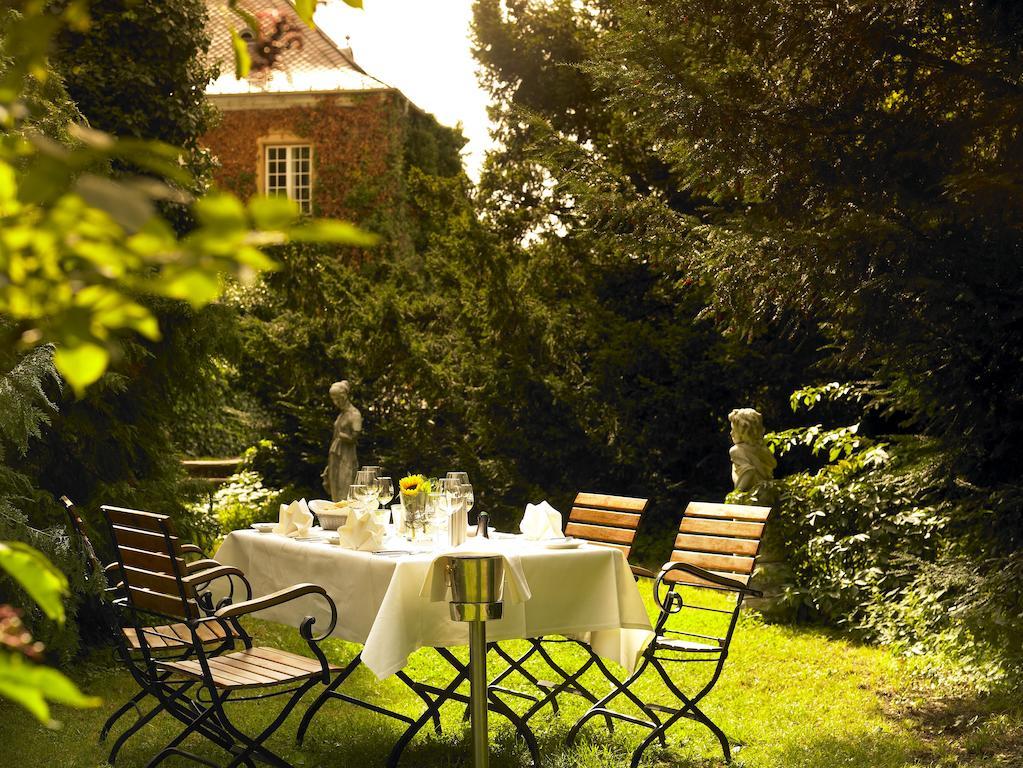 Hotel Schloss 에데스하임 외부 사진