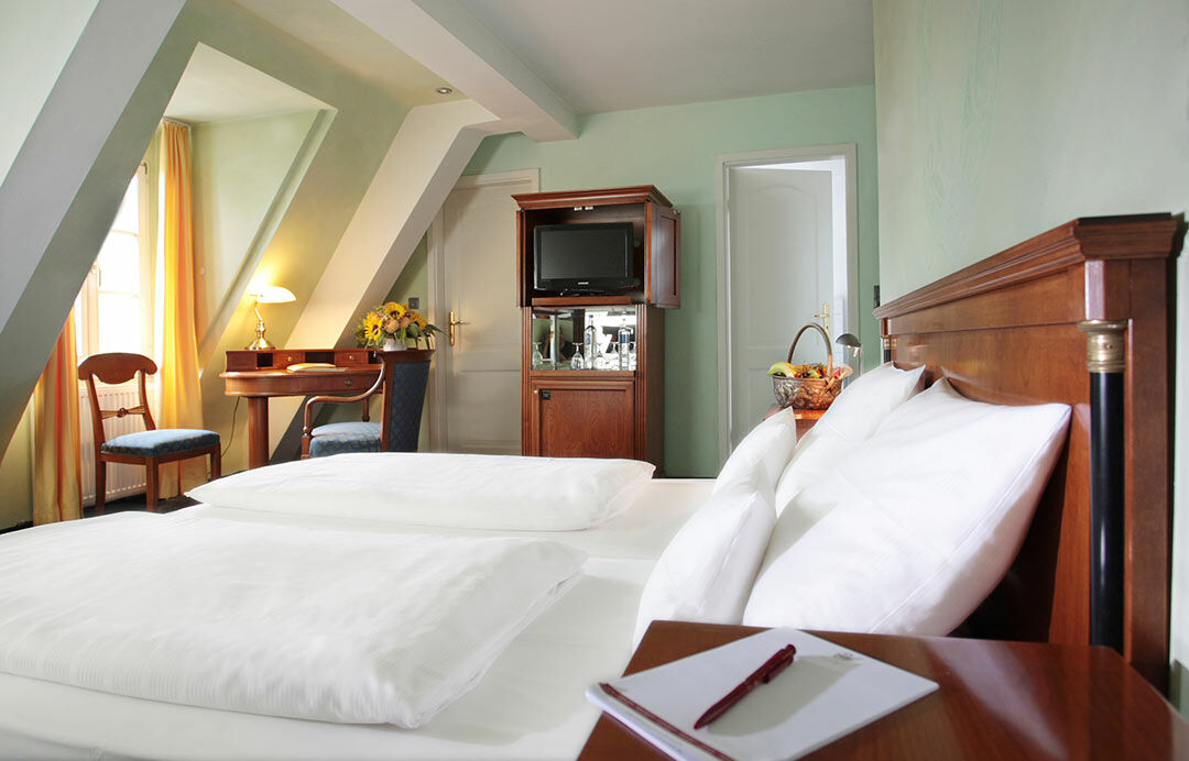 Hotel Schloss 에데스하임 외부 사진